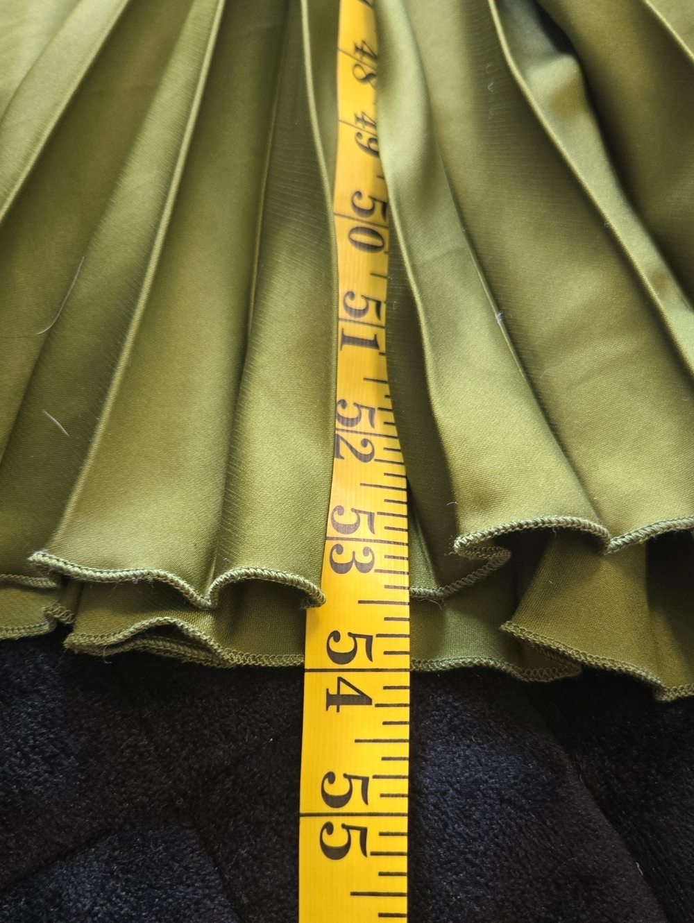 Petal & Pup Naira Pleated Maxi Dress Palm Green Size 8 NWT - Picture 11 of 13
